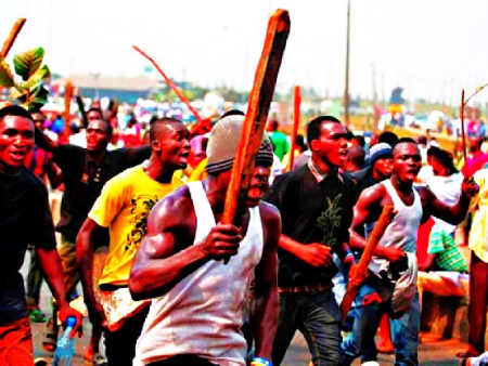 Cientos de personas salen a las calles de Ghana para protestar contra el agravamiento de la crisis económica